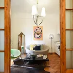 Above The Energy Of Calea Victoriei - Bright 1br In Boekarest