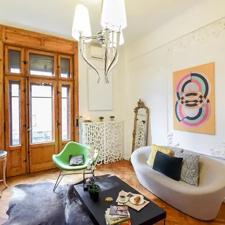 Above The Energy Of Calea Victoriei - Bright 1br In Apartamento