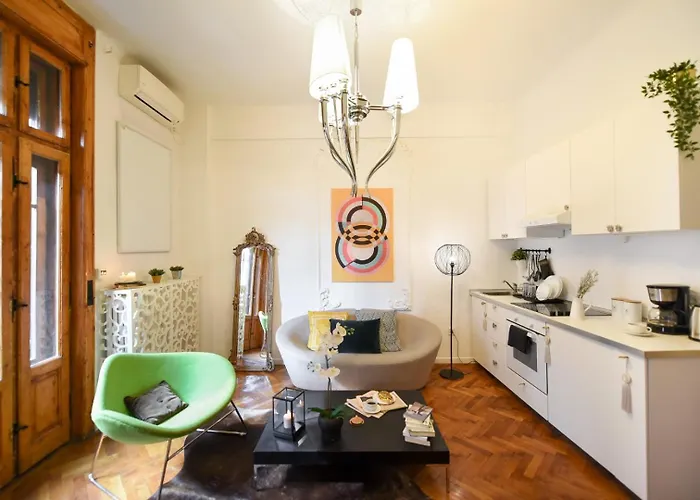 Above The Energy Of Calea Victoriei - Bright 1br In Apartment *