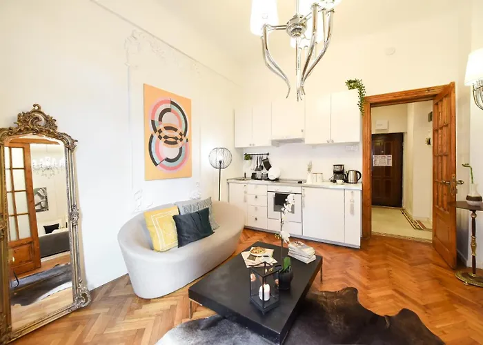 Above The Energy Of Calea Victoriei - Bright 1br In Apartment *